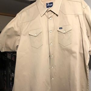 Wrangler, Mens Pearl Snap tan work shirt